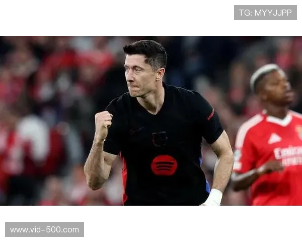 专访博洛尼亚主帅伊塔利亚诺:带领球队冲击欧冠区的理念与挑战 专访博洛尼亚主帅伊塔利亚诺:带领球队冲击欧冠区的理念与挑战