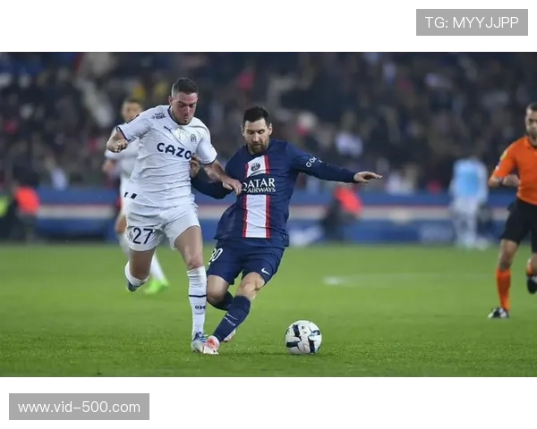 巴黎圣日耳曼对阵马赛,国家德比预热球迷热情高涨 巴黎圣日耳曼对阵马赛,国家德比预热球迷热情高涨