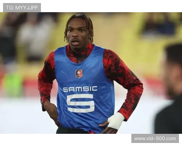 利物浦签下雷恩后卫雅凯,转会费总额6000万镑 利物浦签下雷恩后卫雅凯,转会费总额6000万镑